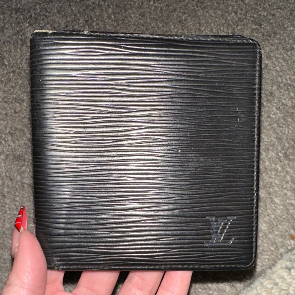 Louis Vuitton Epi black men’s wallet